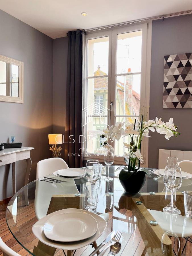 Appartement Coeur De Deauville Bagian luar foto